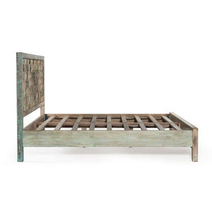 Lit plateforme king size en bois de manguier massif rustique avec tête de lit récupérée, meubles de chambre à coucher géométriques faits à la main - Product Image 6