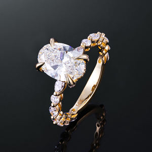 Anillo de Compromiso AMBER JEWELS con Moissanita Corte Marquesa, Chapado en Oro de 18K sobre Plata de Ley, Engaste de Garras, Clásico, Unisex, Certificado GRA - Product Image 5