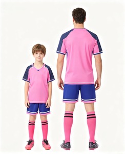 Ensemble d'uniformes de football BNSB en gros pour enfants et adultes – Maillot, short, chaussettes – Séchage rapide – Kit d'entraînement pour équipes – Garçons, filles, hommes, femmes - Product Image 3