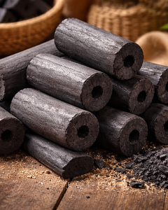 Briquettes de charbon de bois de sciure de bois de qualité supérieure, fabriquées à la machine - Product Image 1