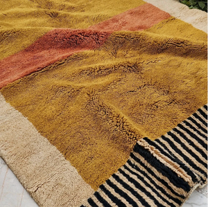 Alfombra de área marroquí de lana multicolor anudada a mano, ecológica, antideslizante, apta para mascotas, con patrón geométrico y pelo medio, para sala de estar o oración - Product Image 2