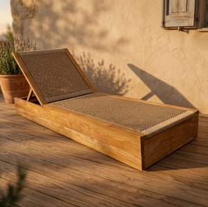 Elegante y Moderna Tumbona Luna con Acabado en Madera de Teca Natural, Sofisticada Tumbona Tejida con Diseño Ergonómico y Plegable - Product Image 2