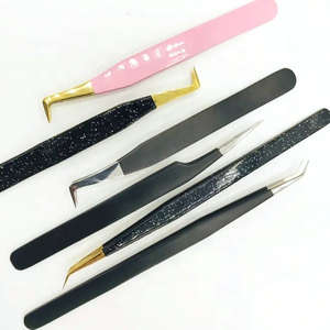Pince à épiler professionnelle en acier inoxydable personnalisée avec pointe en fibre noire diamantée pour extensions de cils - Product Image 3