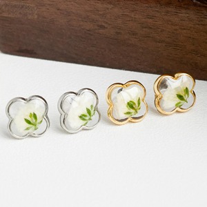 Resin <b>Earrings</b> Glossy Botanical Resin Flower <b>Earrings</b> Elegant Resin <b>Earrings</b> - Product Image 4