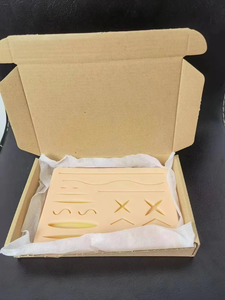 แผ่นซิลิโคนฝึกเย็บแผลระดับพรีเมียม - ผิวจำลอง 3 ชั้นเสมือนจริง พร้อมแผลที่ตัดสำเร็จไว้ |   แผ่นฝึกเย็บแผลผ่าตัด - Product Image 6