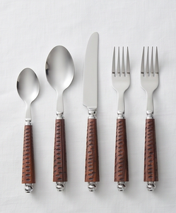 Ensemble de couverts jetables en acier inoxydable marron avec têtes en métal argenté pour la maison, les restaurants, les cafés et l'usage quotidien - Product Image 1
