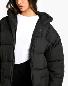 Doudounes et manteaux personnalisés ODM/OEM pour femmes, 90% duvet de canard blanc, à capuche, couleur noire, coupe longue et ample, style streetwear, vêtements d'extérieur d'hiver - Product Image 6