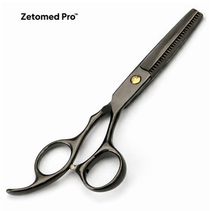 Tijeras de Corte de Cabello de Alta Calidad, Acero Inoxidable con Recubrimiento Negro, Cuchillas Afiladas con Control Suave para Expertos de Salón y Barbería - Product Image 6