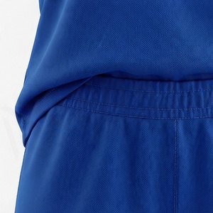 Conjunto Deportivo de 2 Piezas Azul para Mujer, Camiseta de Manga Corta y Pantalones Cortos por Encima de la Rodilla, Cuello Redondo, Secado Rápido, Tejido de Punto, Corte Regular - Product Image 5