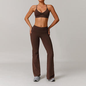 Conjunto Deportivo para Mujer, Brasier Deportivo Sin Costuras y Pantalones Cortos de Cintura Alta, Transpirable, de Secado Rápido, Ajustado, Color Sólido, Spandex y Poliéster - Product Image 2