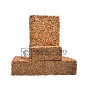 Terrace Garden en utilisant des copeaux de noix de coco, de tourbe de coco/de noix de coco, blocs de 5kg d'exportateur indien de confiance - Product Image 1