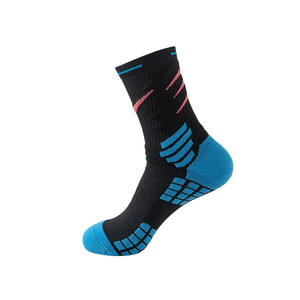 Nouvelle Collection Automne Hiver – Chaussettes de Compression Sportives Unisexe pour Hommes et Femmes, Longues, pour Sports de Plein Air, Football, avec Logo, pour Adultes, Anti-Transpiration - Product Image 3