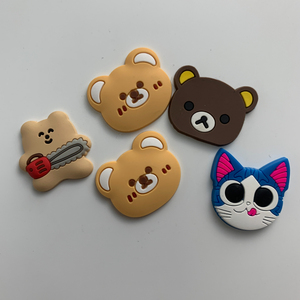Écussons gaufrés personnalisés avec logo, badges 3D en relief, fournisseur OEM de vêtements - Product Image 6
