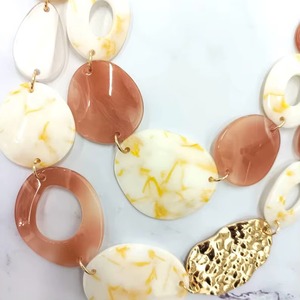 Resin Link Necklace Luxury Statement Jewelry Handmade Modern Resin Craft Women's Jewelry - Product Image 5