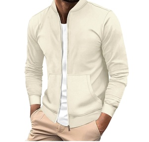 เสื้อแจ็คเก็ตวาร์ซิตี้แบบถักกันน้ำสำหรับผู้ชาย ดีไซน์สีสันตามสั่ง มีสไตล์ บุขนแกะ เหมาะสำหรับฤดูหนาว ขายส่ง - Product Image 1