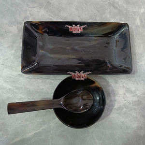 Juego de Plato y Cuchara Hechos a Mano con Cuerno de Búfalo Natural, Vajilla de Estilo Vikingo Medieval, Juego de Platos para Servir en Fiestas, Banquetes, etc. - Product Image 3