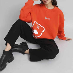 Sweat-shirt surdimensionné à col rond pour femme, imprimé ours de dessin animé orange, épaules tombantes, manches longues, en coton tricoté, haut décontracté d'automne - Product Image 5