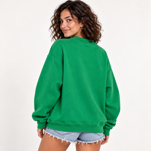 Sweat-shirt à col montant vert pour femme, coupe ample, en molleton de coton épais, avec logo personnalisé, épaules tombantes, idéal pour les jours de match - Product Image 2