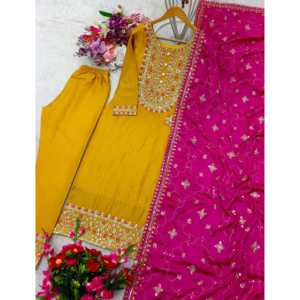 Salwar Kameez de Poliéster de Diseño, Top y Dupatta para Fiestas con Bordado de Lentejuelas para Ocasiones Especiales - Product Image 1