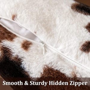 Funda de cojín con estampado de vaca de piel sintética, funda de almohada cuadrada de estilo nórdico para decoración del hogar, lavable, estampada - Product Image 3