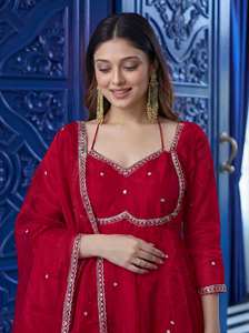 Vestido Étnico RICH LOOK para Mujer, con Bordado y Lentejuelas, Estilo Moderno, Secado Rápido, para Todas las Temporadas, Ideal para Fiestas Diwali - Product Image 4