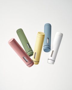 Filtre de douche portable en bâtonnet aux couleurs pastel avec fenêtre transparente - Product Image 1