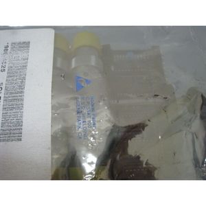 Módulo de 8 solenoides Robitech 980-4825 con PCB - Equipo y piezas semiconductores de confianza de marca global - Product Image 3