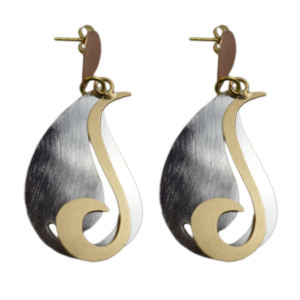 Pendientes de Diseño para Bodas, Calidad de Fábrica, Diseño en Metal de Latón, Joyería para Damas, Ideales para Fiestas, Diseño Decorativo - Product Image 1