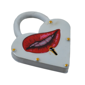 Porte-serviettes peint en couleur sur le thème LGBTQ pour la décoration de table à manger, les mariages, les fêtes et les hôtels, design de vaisselle, anneaux à serviettes - Product Image 3