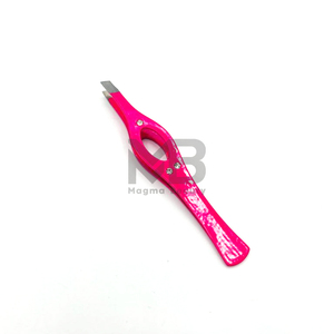 Pince à épiler de luxe rose en plastique avec pointe biseautée et manche confortable – Vente chaude MAGMA BEAUTY - Product Image 3