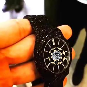 Reloj de Cuarzo para Hombre con Caja de Acero Inoxidable Moissanite Personalizada en Negro, Esfera con Números Romanos, Estilo Hip Hop de Lujo - Product Image 2