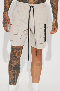 Shorts Bermuda en Coton Beige Personnalisables pour Hommes, Vente en Gros, avec Taille Élastique et Poches, Style Décontracté - Product Image 3