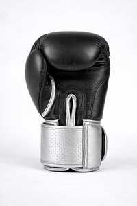 HOT Selling OEM High Quality Black and <b>silver</b> Custom Cowhide Leather Boxing <b>Gloves</b> HOMIZON ENTERPRISES Protective Wholesale - Product Image 6