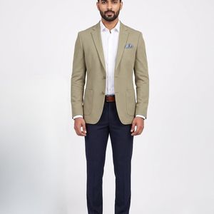 Blazer beige pour hommes et garçons, chemise blanche, pantalon bleu marine, veste de costume en viscose et polyester tissé de couleur unie, tissu extensible léger uni - Product Image 1