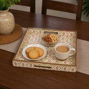 Juego de 3 bandejas de madera premium para servir, bandejas decorativas apilables con asas recortadas para la cocina, mesa de café, decoración del hogar y servicio. - Product Image 2