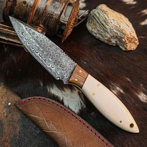 Couteau de chasse artisanal en acier Damas avec manche en os et en bois, étui en cuir |   Couteau à lame fixe personnalisé en gros - Product Image 5