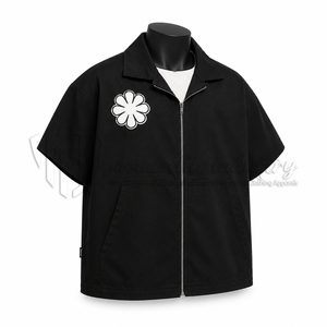 Chemise à manches courtes zippée pour homme, noire, décontractée, style workwear, coupe ample, streetwear, avec fermeture éclair sur le devant et poche plaquée sur la poitrine - Product Image 3