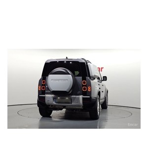 Land Rover Defender 110 D240 S Automatique Septembre 2020 69 819 km Diesel Volant à Gauche - Product Image 4