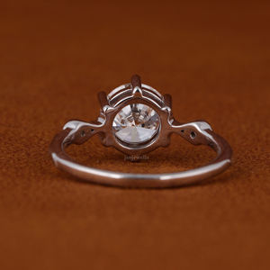 Anillo de Compromiso Clásico de Oro Sólido de 14K con Diamante Cultivado en Laboratorio, Corte Brillante, Engaste de Garras, Certificado IGI, Joyería para Mujer para Toda Ocasión - Product Image 3