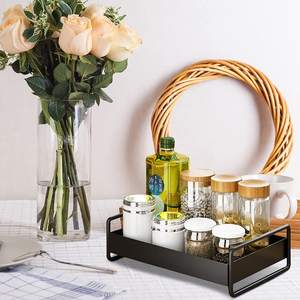 Plat de service en métal de style indien traditionnel, artisanat raffiné, idéal pour les festivités culturelles et le service domestique quotidien, prix de gros - Product Image 4