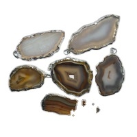 Pendentifs électrolytiques naturels en quartz cristal: Fournisseur de pendentifs et de colliers en agate électrolytique - Product Image 2