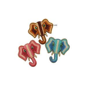 Broches de mode personnalisées faites à la main avec perles de rocaille, épingles perlées artisanales, accessoires de broches de luxe sur mesure, artisanat haut de gamme - Product Image 1