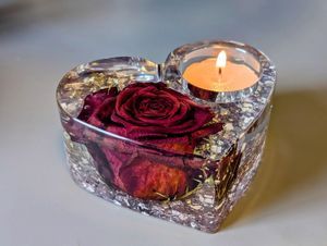 Porte-bougie élégant en résine, artisanat de qualité supérieure, ornement pour événements de mariage de luxe et décoration intérieure. - Product Image 2