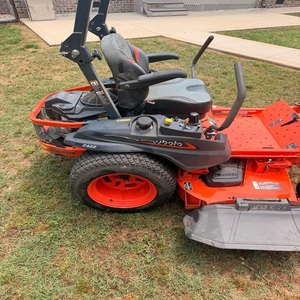Tondeuse autoportée Kubota Z1 421 d'occasion à prix abordable, tracteur de jardin à rayon de braquage zéro, fournisseur, expédition immédiate - Product Image 1