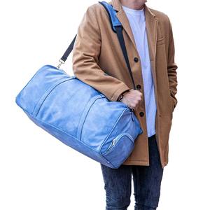 Bolsa de viaje impermeable para hombre y mujer, de cuero, grande, tipo duffel, de lujo, para fin de semana, con logo personalizado. - Product Image 3