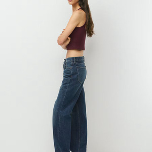 Top Corto de Mujer Color Borgoña con Cuello Cuadrado, Ajustado, Tejido en Mezcla de Algodón y Spandex, Transpirable, Estilo Minimalista para Primavera/Verano - Product Image 2