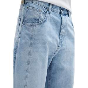 Jeans en denim amples et décontractés pour hommes, personnalisables en gros, style streetwear unisexe à jambe large, pantalons cargo décontractés, pantalons de mode en gros - Product Image 4