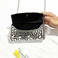 Sac de soirée de luxe de marque de mode de qualité supérieure, pochette en métal ornée de pierres pour femme, idéal pour mariage, au meilleur prix