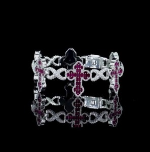 Pulsera de Plata con Moissanita y Cruz, Joyería Religiosa de Lujo Brillante, Elegante Pulsera de Eslabones para Mujer, Regalo Exclusivo - Product Image 1