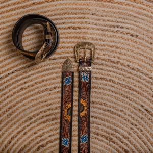 Nouveauté Ceintures en cuir véritable Western, ornées de motifs floraux, faites à la main et peintes à la main, ceintures unisexes en cuir véritable faites à la main - Product Image 2